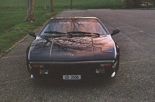 Jalpa FLA12203 1985 with plates indicating  the Displacement of the Engine
